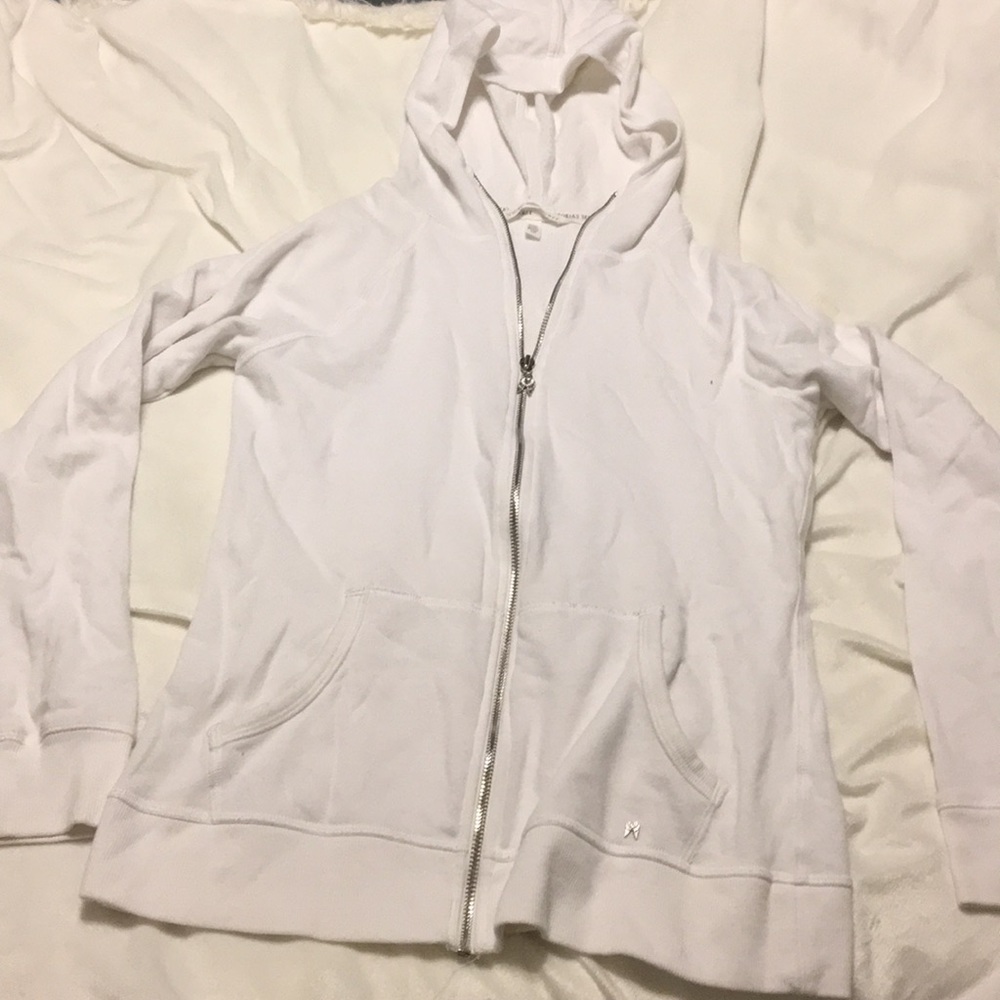 VS white zip up